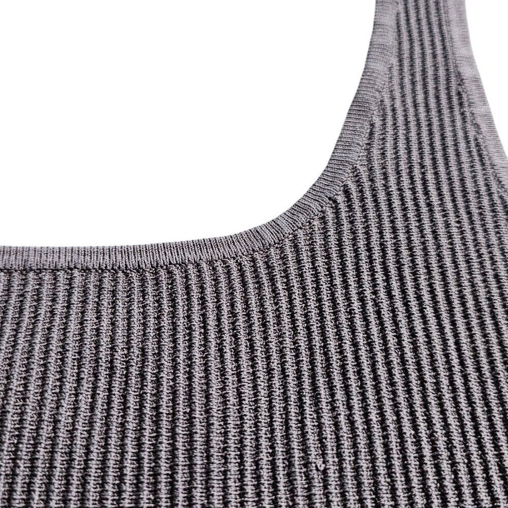 Aritzia Babaton Sculpt Knit Crop Tank Top, Ribbed, Stretch, Thick, Grey, Size M - Picture 4 of 8